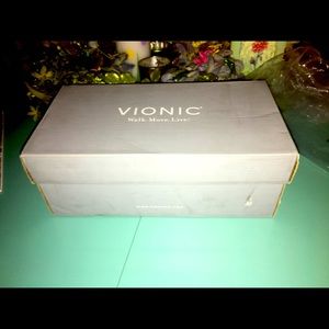 Vionic flats never worn pristine condition .
